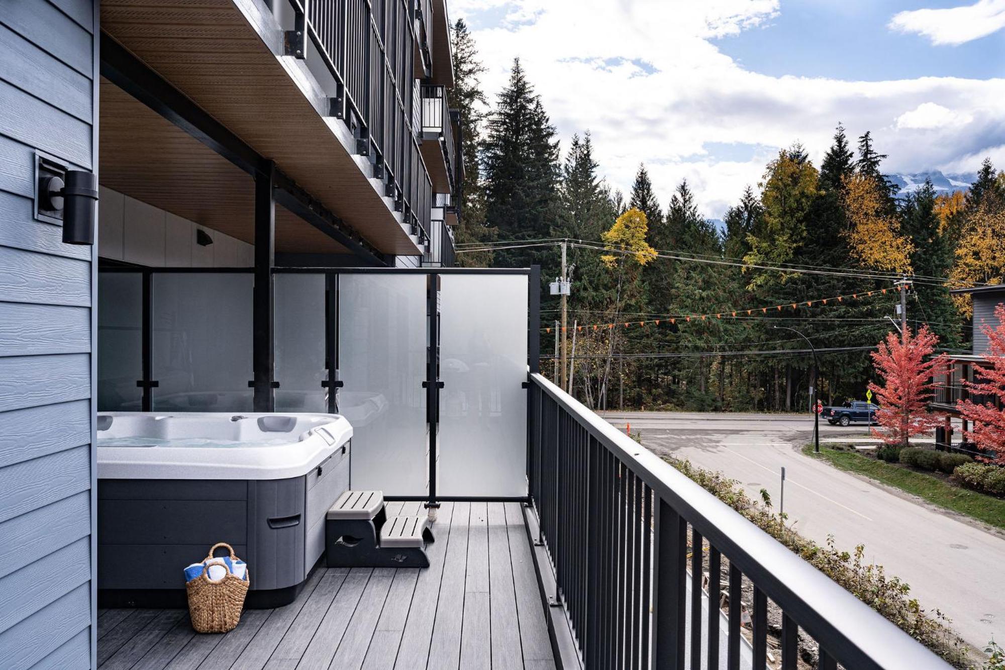 Appartement Bluebird Daze By Revelstoke Vacations Extérieur photo