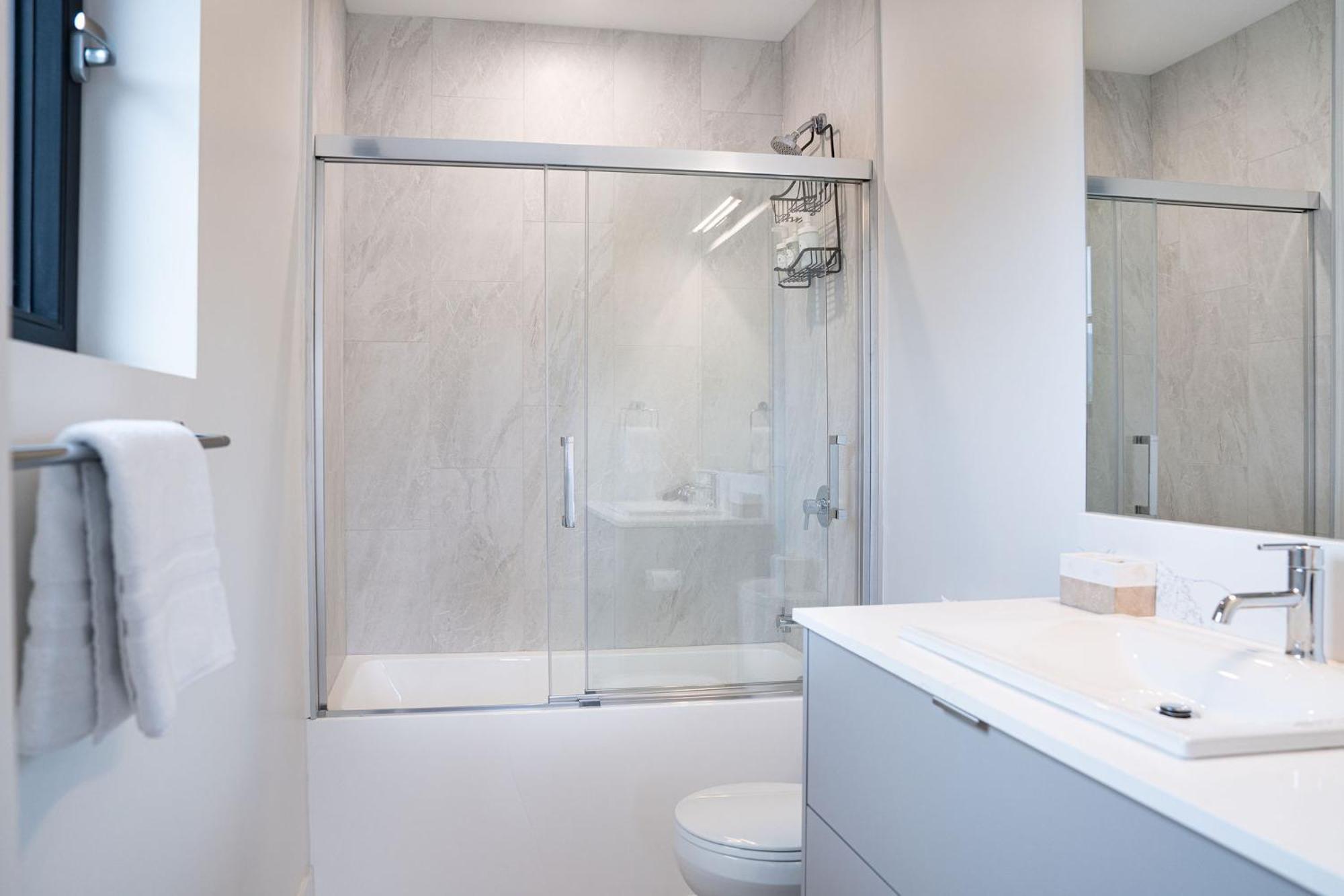 Appartement Bluebird Daze By Revelstoke Vacations Extérieur photo
